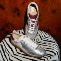 pulse light – Caval - Thumbnail Image 1
